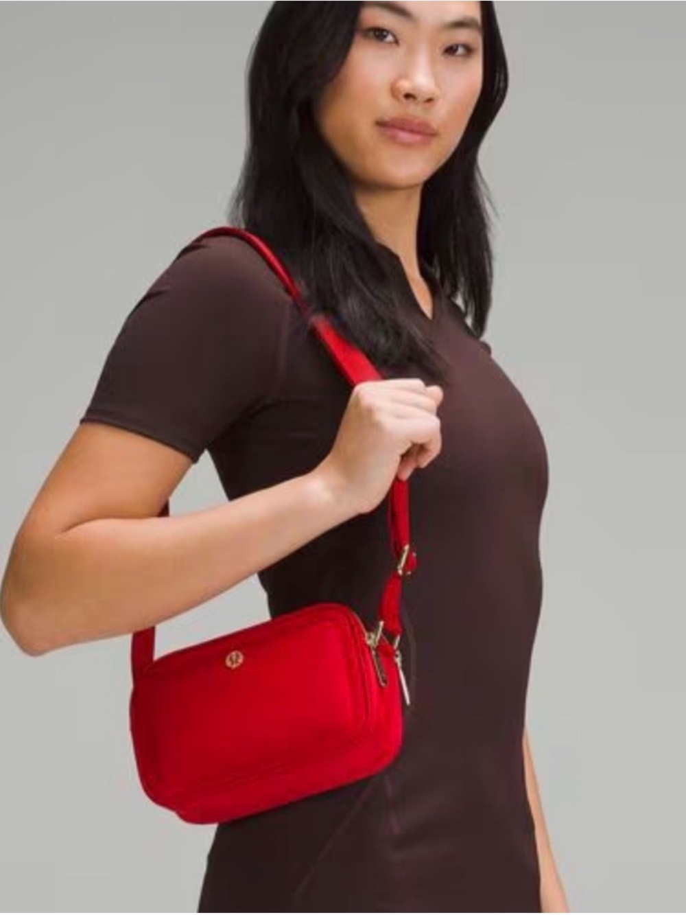 Lululemon Crossbody Camera Bag ~true red~ NWT $84 MSRP 🌟